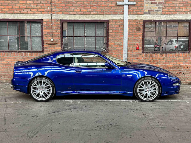 Maserati gransport coupé 4.2 v8 400pk 2005 youngtimer - afbeelding 39 van  39
