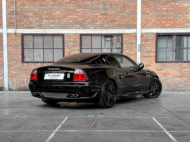 Maserati gransport coupe 4.2 v8 400pk 2006 -youngtimer- - afbeelding 3 van  38