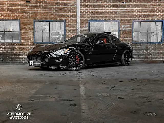 Maserati granturismo 4.2 v8 405pk 2008 -youngtimer- - afbeelding 1 van  49