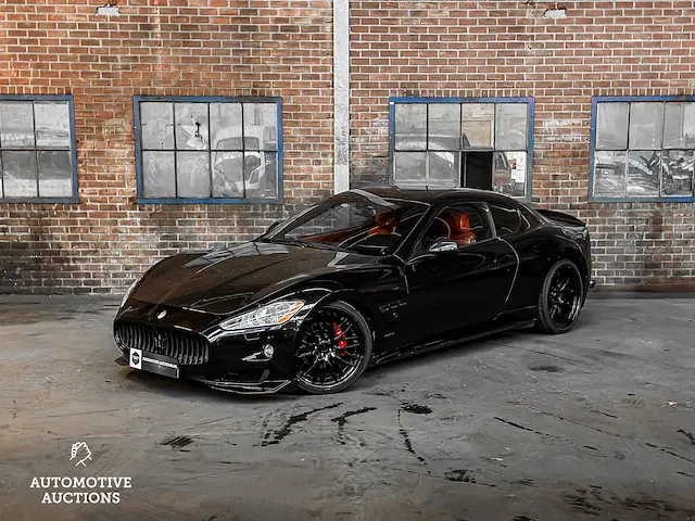 Maserati granturismo 4.2 v8 405pk 2008 -youngtimer- - afbeelding 12 van  49