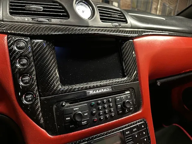 Maserati granturismo 4.2 v8 405pk 2008 -youngtimer- - afbeelding 28 van  49