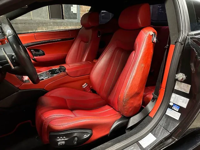Maserati granturismo 4.2 v8 405pk 2008 -youngtimer- - afbeelding 35 van  49