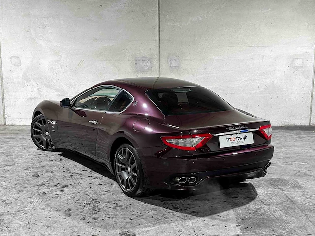 Maserati granturismo 4.2 v8 405pk 2008, n-916-bg youngtimer - afbeelding 7 van  39