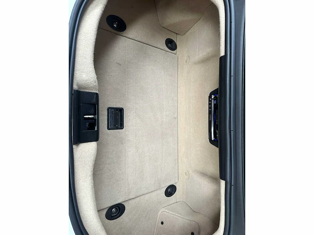 Maserati granturismo 4.2 v8 405pk 2008 youngtimer - afbeelding 33 van  45