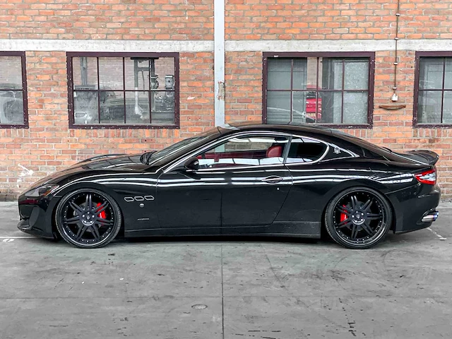 Maserati granturismo 4.2 v8 405pk 2008 youngtimer - afbeelding 19 van  47