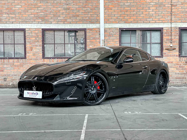 Maserati granturismo 4.2 v8 405pk 2008 youngtimer - afbeelding 1 van  47