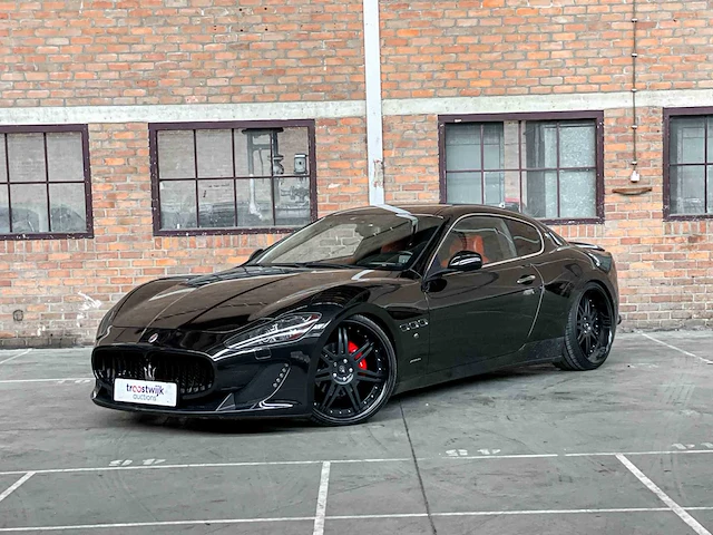 Maserati granturismo 4.2 v8 405pk 2008 youngtimer - afbeelding 3 van  47