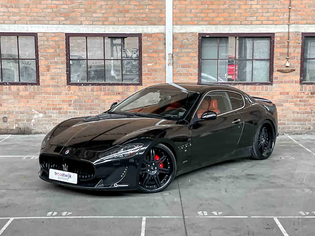 Maserati granturismo 4.2 v8 405pk 2008 youngtimer - afbeelding 4 van  47