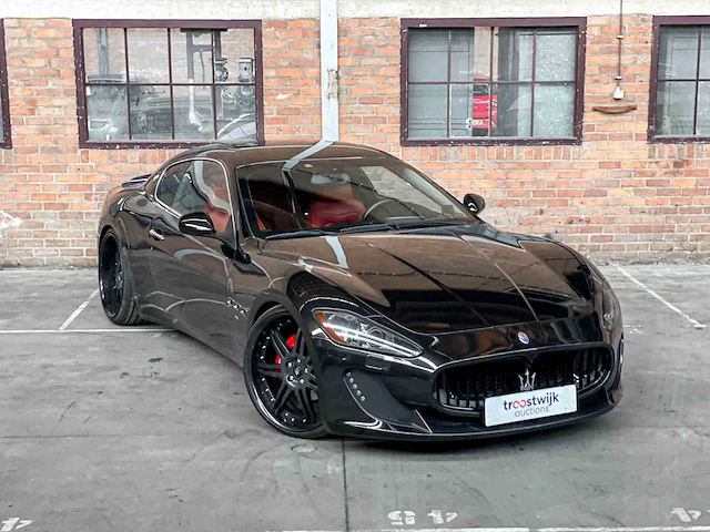 Maserati granturismo 4.2 v8 405pk 2008 youngtimer - afbeelding 8 van  47