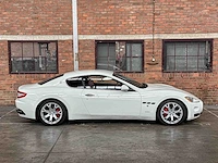 Maserati granturismo 4.2 v8 405pk 2008 youngtimer - afbeelding 2 van  44