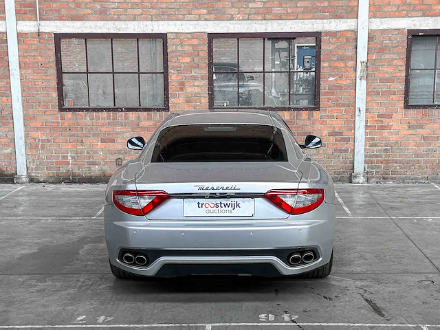Maserati granturismo 4.2 v8 405pk 2009 youngtimer - afbeelding 6 van  43