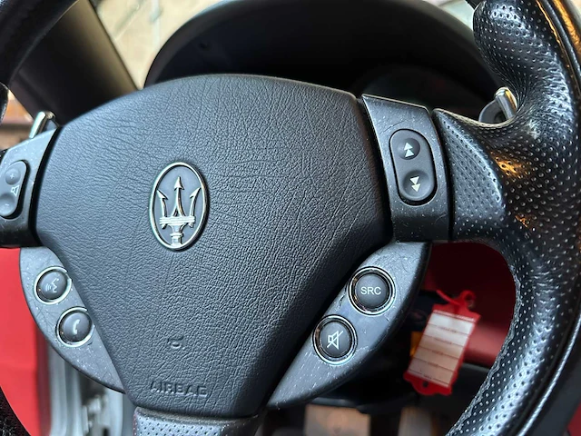 Maserati granturismo 4.2 v8 405pk 2009 youngtimer - afbeelding 17 van  43