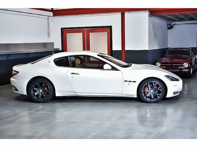 Maserati granturismo coupe 4.2l v8 - 2013 - afbeelding 6 van  83