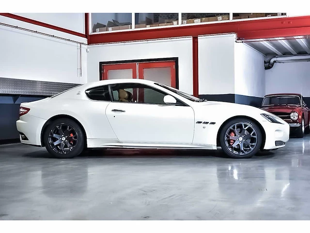 Maserati granturismo coupe 4.2l v8 - 2013 - afbeelding 7 van  83