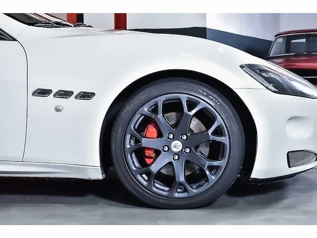 Maserati granturismo coupe 4.2l v8 - 2013 - afbeelding 10 van  83