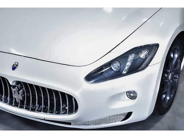 Maserati granturismo coupe 4.2l v8 - 2013 - afbeelding 15 van  83