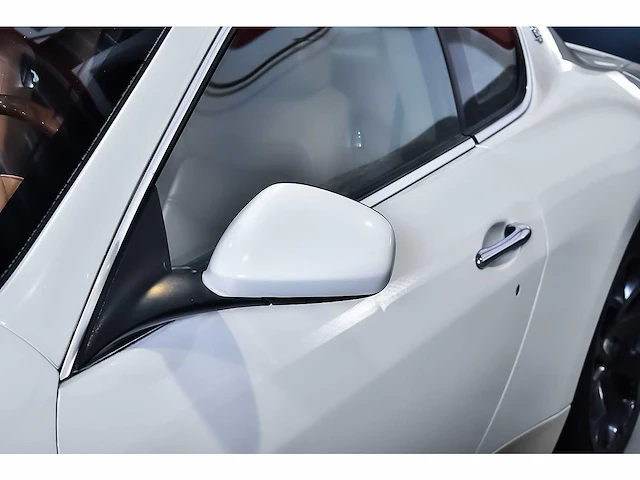 Maserati granturismo coupe 4.2l v8 - 2013 - afbeelding 17 van  83