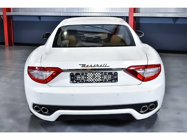 Maserati granturismo coupe 4.2l v8 - 2013 - afbeelding 25 van  83