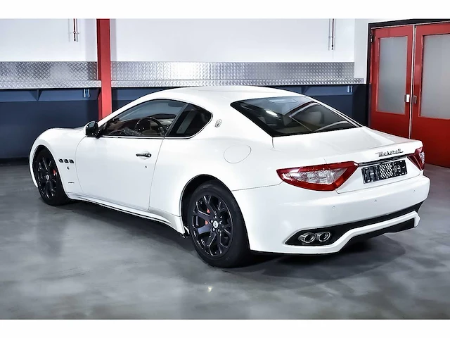 Maserati granturismo coupe 4.2l v8 - 2013 - afbeelding 29 van  83