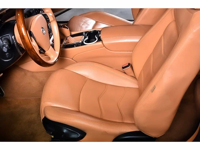 Maserati granturismo coupe 4.2l v8 - 2013 - afbeelding 51 van  83