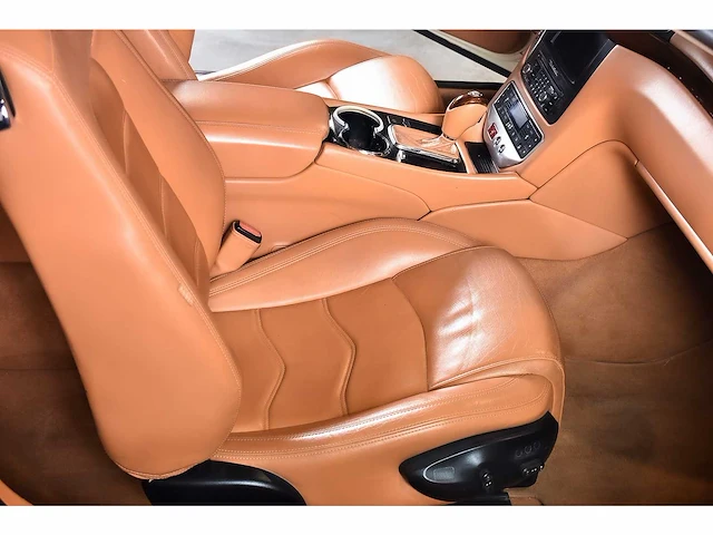 Maserati granturismo coupe 4.2l v8 - 2013 - afbeelding 64 van  83