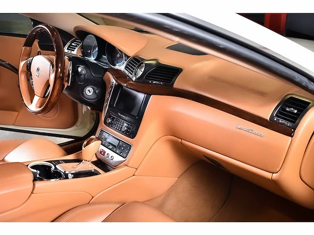 Maserati granturismo coupe 4.2l v8 - 2013 - afbeelding 65 van  83