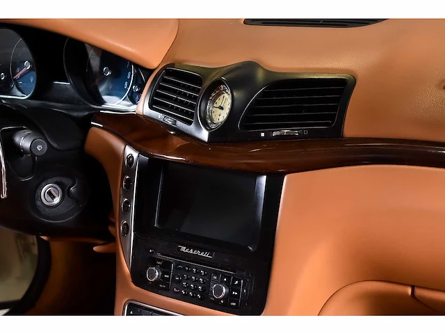 Maserati granturismo coupe 4.2l v8 - 2013 - afbeelding 66 van  83