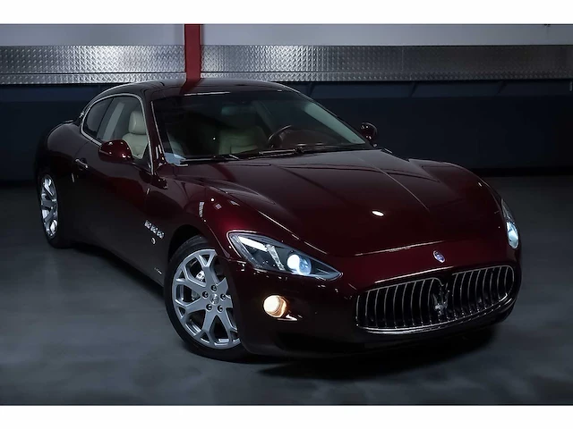 Maserati granturismo coupe 4,2l v8 - 2014 - afbeelding 2 van  88