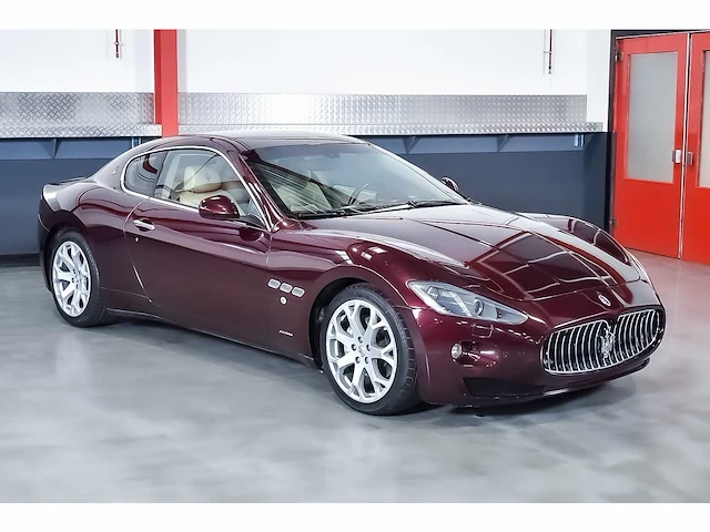 Maserati granturismo coupe 4,2l v8 - 2014 - afbeelding 4 van  88