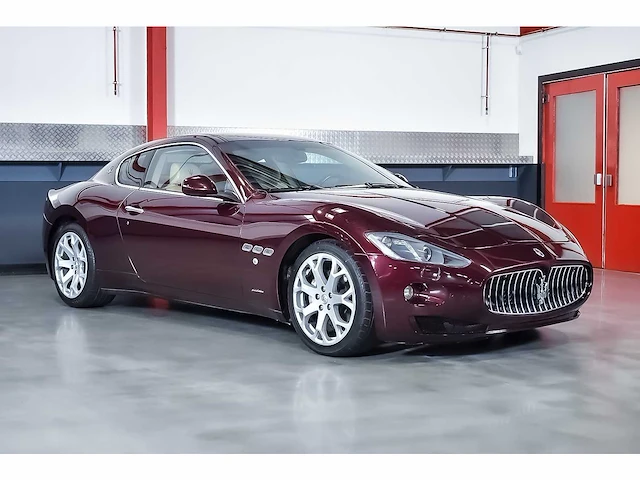 Maserati granturismo coupe 4,2l v8 - 2014 - afbeelding 1 van  88