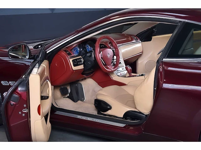 Maserati granturismo coupe 4,2l v8 - 2014 - afbeelding 55 van  88