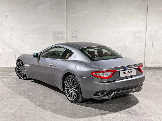 Maserati granturismo s 4.7 v8 439pk 2009, n-497-gh - afbeelding 14 van  47