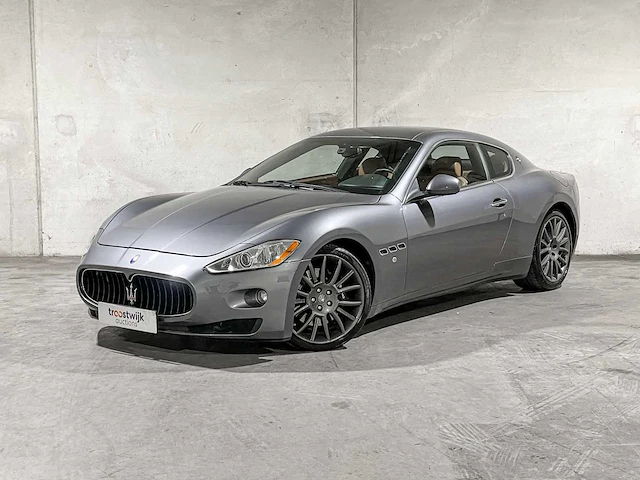 Maserati granturismo s 4.7 v8 439pk 2009, n-497-gh - afbeelding 12 van  47