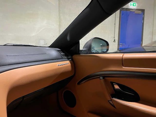 Maserati granturismo s 4.7 v8 439pk 2009, n-497-gh - afbeelding 29 van  47