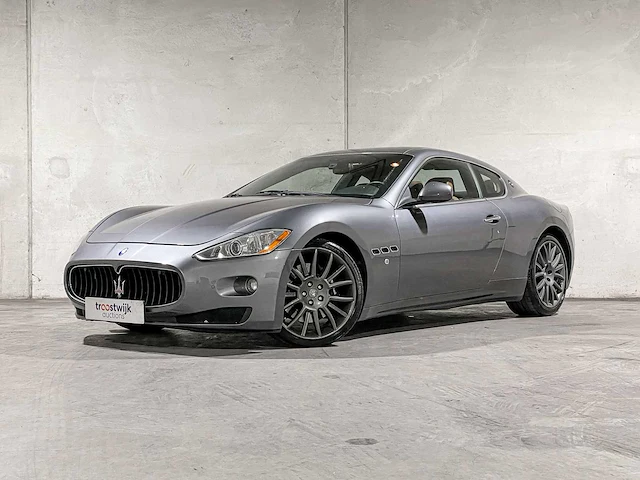 Maserati granturismo s 4.7 v8 439pk 2009, n-497-gh - afbeelding 1 van  47