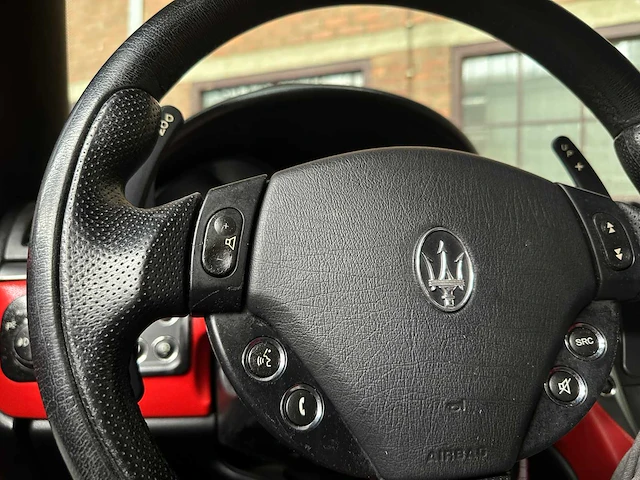 Maserati granturismo s 4.7 v8 440pk 2009 youngtimer - afbeelding 16 van  44