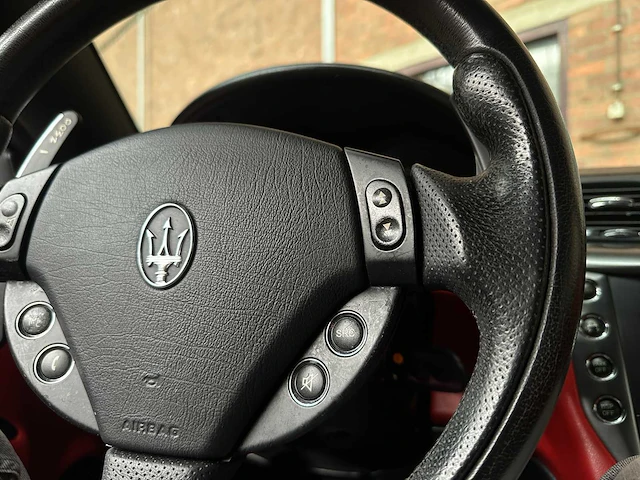 Maserati granturismo s 4.7 v8 440pk 2009 youngtimer - afbeelding 17 van  44