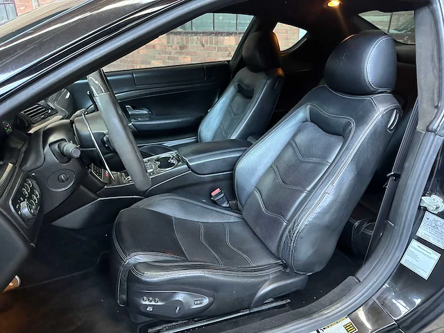 Maserati granturismo s 4.7 v8 440pk 2012 - afbeelding 31 van  43