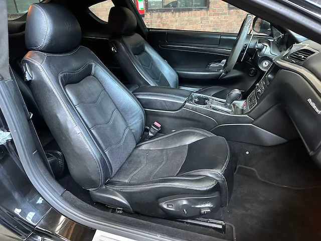Maserati granturismo s 4.7 v8 440pk 2012 - afbeelding 35 van  43