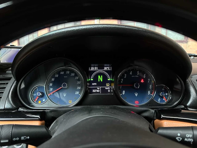 Maserati granturismo s 4.7 v8 440pk mc shift 33.000km 2009 youngtimer - afbeelding 27 van  42