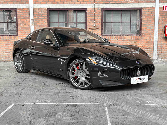 Maserati granturismo s 4.7 v8 440pk mc shift 33.000km 2009 youngtimer - afbeelding 7 van  42