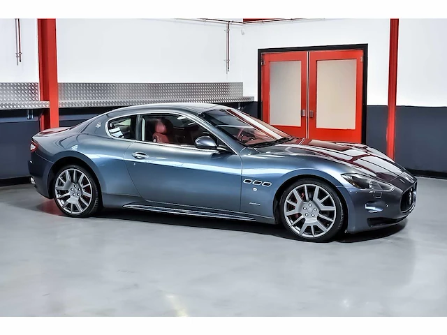 Maserati granturismo s coupe 4,7l v8 - 2009 - afbeelding 2 van  79