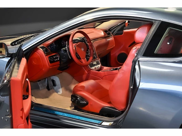 Maserati granturismo s coupe 4,7l v8 - 2009 - afbeelding 49 van  79