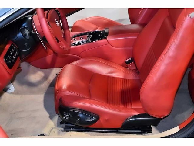 Maserati granturismo s coupe 4,7l v8 - 2009 - afbeelding 51 van  79
