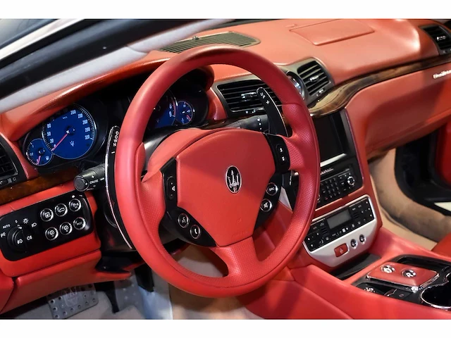 Maserati granturismo s coupe 4,7l v8 - 2009 - afbeelding 53 van  79
