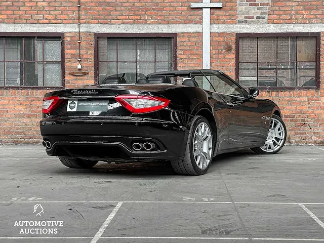 Maserati granturismo spyder 4.2 v8 402pk 2010 - afbeelding 15 van  52