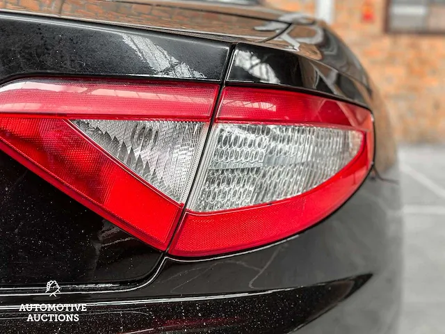 Maserati granturismo spyder 4.2 v8 402pk 2010 - afbeelding 21 van  52