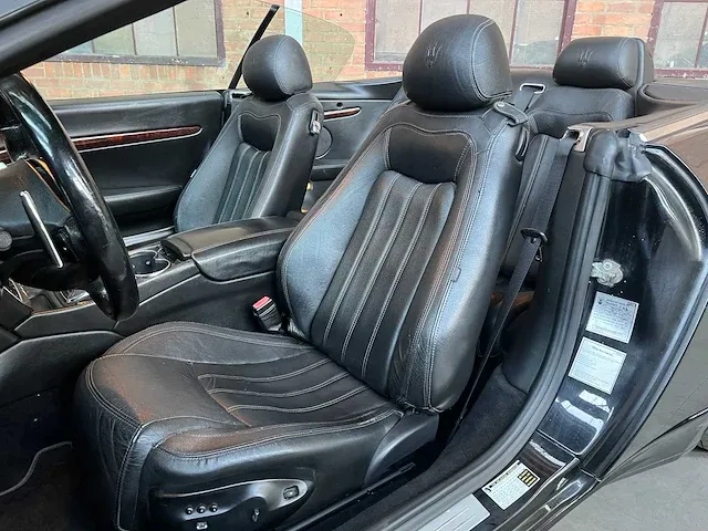 Maserati granturismo spyder 4.2 v8 402pk 2010 - afbeelding 41 van  52