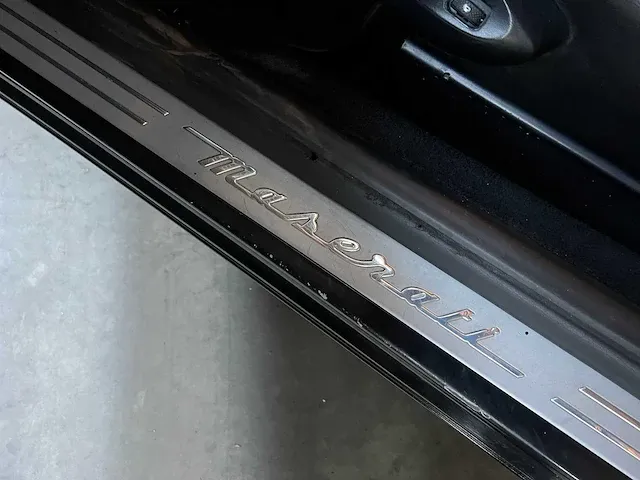 Maserati granturismo spyder 4.2 v8 402pk 2010 - afbeelding 45 van  52