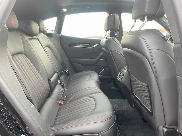 Maserati levante 3.0 v6 awd - 2019 | k-250-dr - afbeelding 33 van  39
